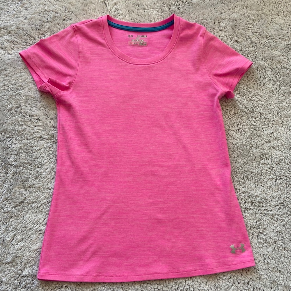 Gorgeous Pink Under Armour T-Shirt Girls Size XL